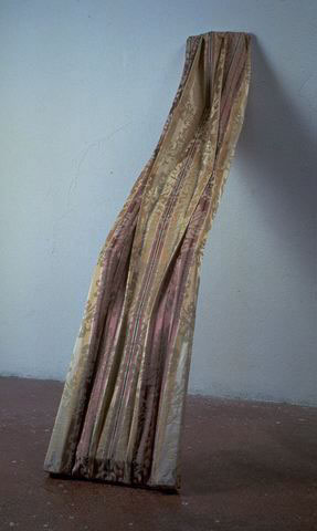 Cariatide rosa, 1995