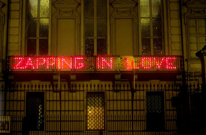 Zapping in love, 2002