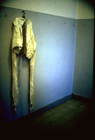 Camicia di forza, 1996