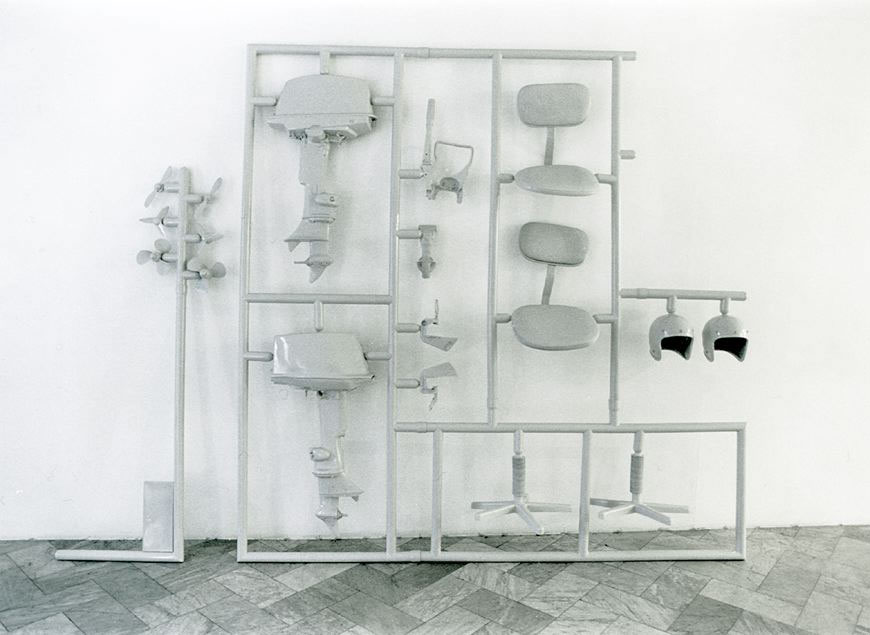 Assembling kit box, 1999