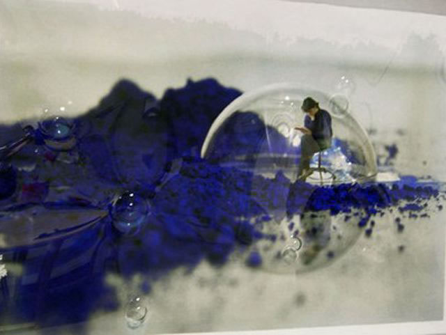 Bodily Perspective Appliance (ultramarinepigmentscape), 2007