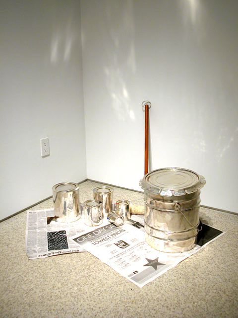 Latte di vernice, 2000