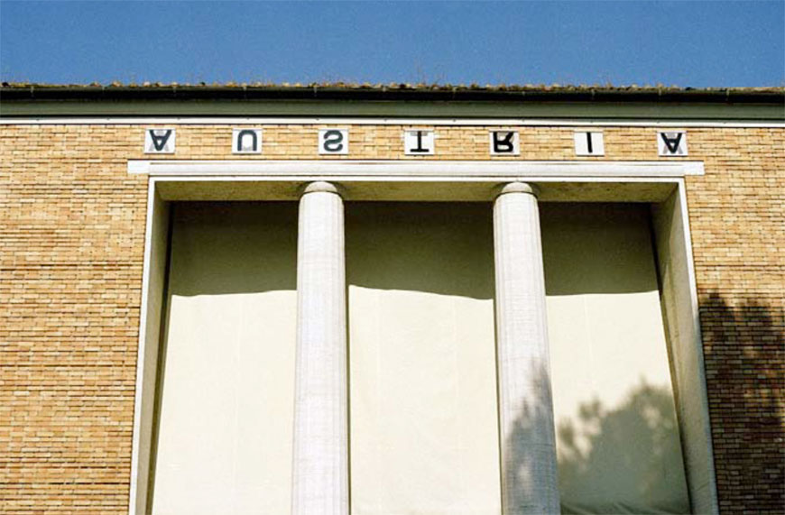 Unstable systems, 2004