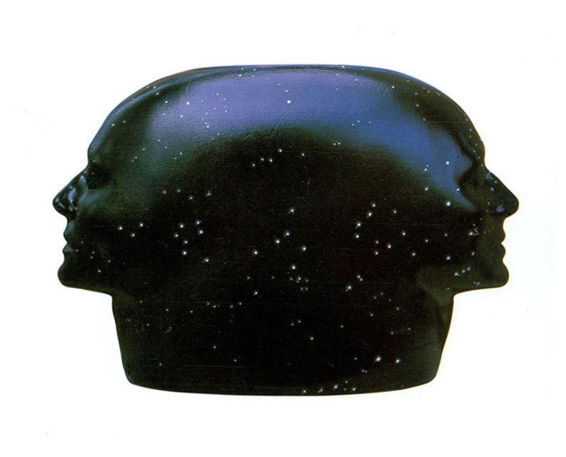 Cardinale Pio Laghi coinvolto nella vicenda dei desaparecidos durante la dittatura dei militari in Argentina , 1995