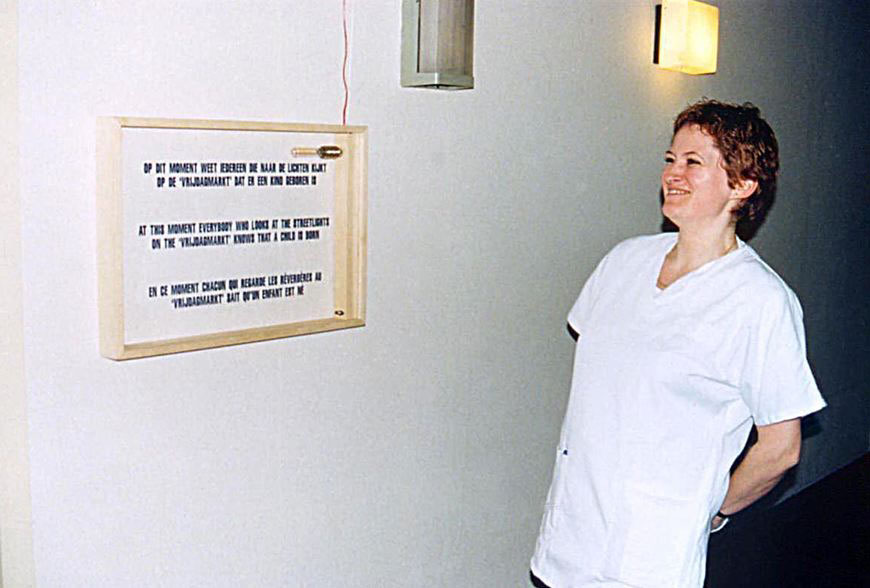 L’opera è dedicata a lui e ai nati oggi in questa città, 2000