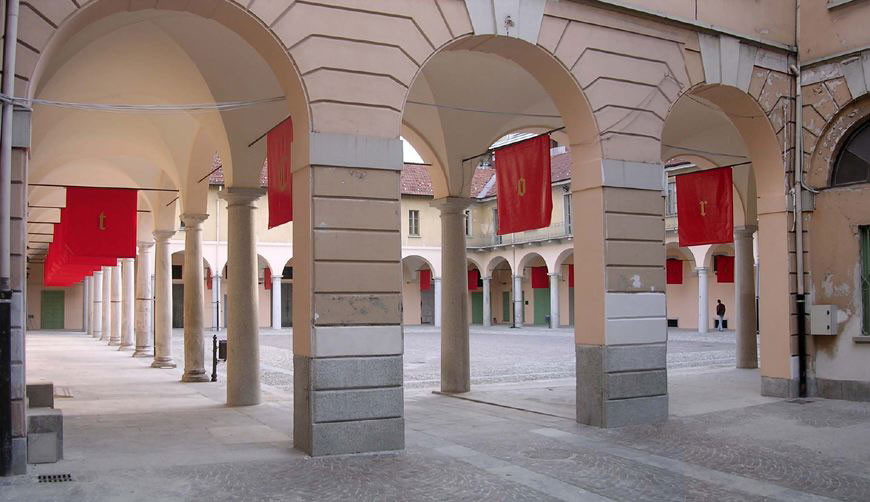Controcorrente, 2004