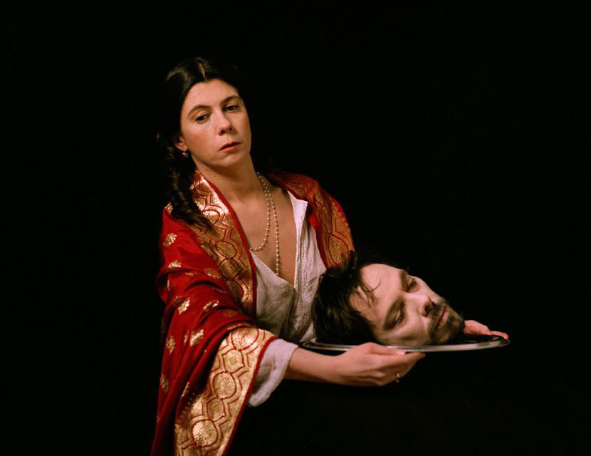 Una metafora in equilibrio sulla testa, 2005