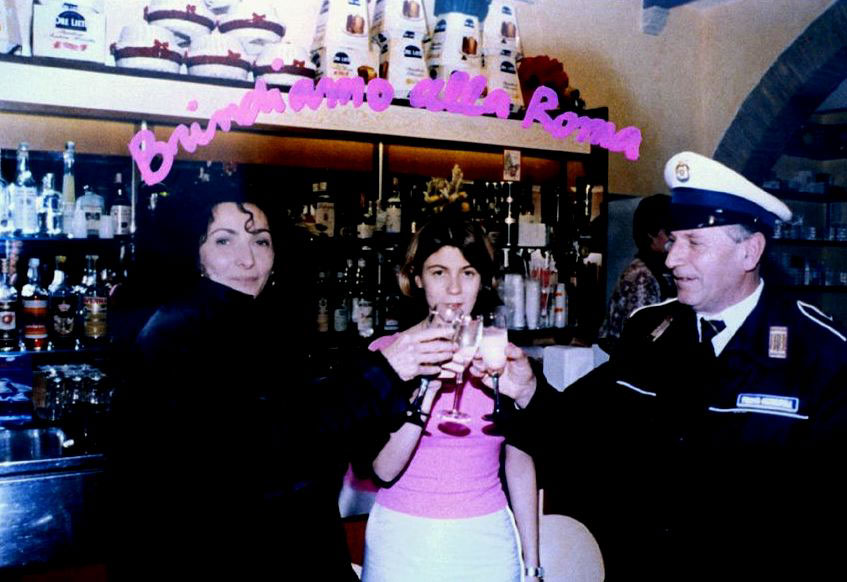Brindiamo alla fine dell’ironia, 1998