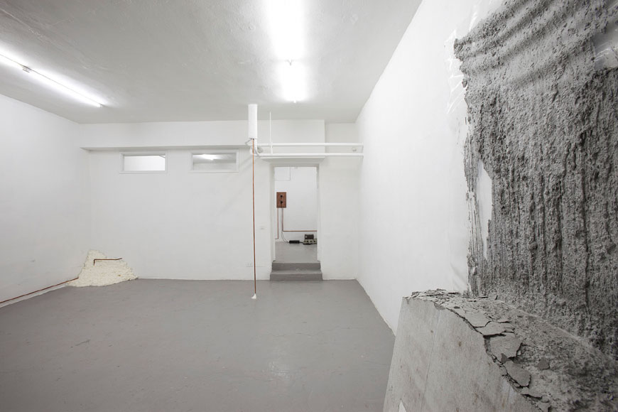 Burial deep in surfaces, 2009