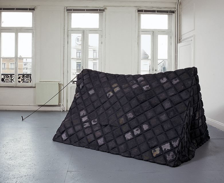 Don’t disturb, 2000