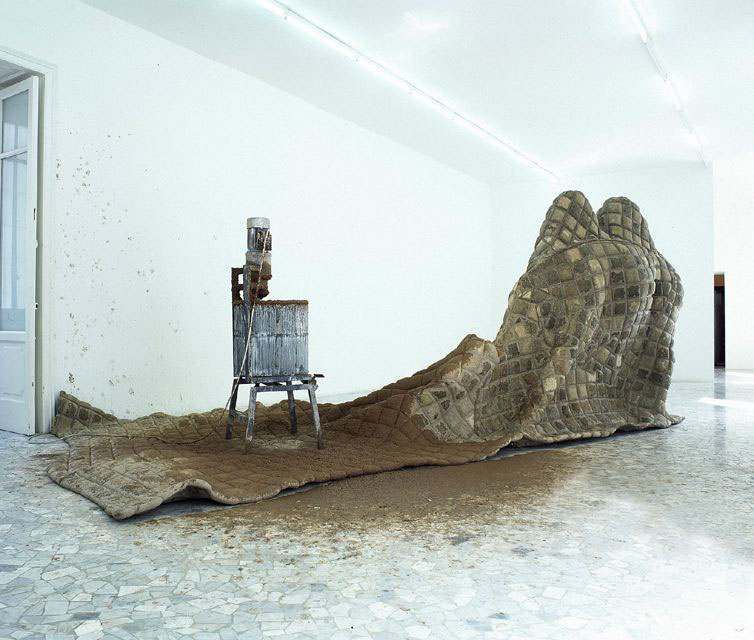 Dick, 2004