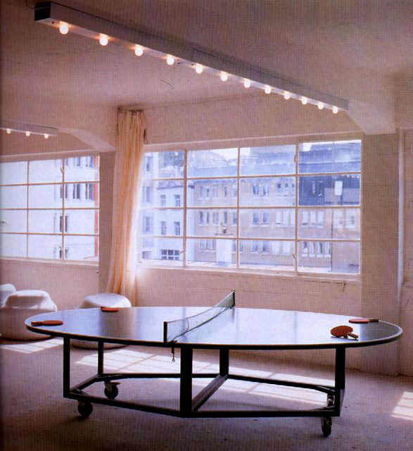 Ping-pong ovale, 1997